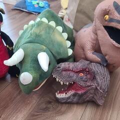 恐竜ぬいぐるみ