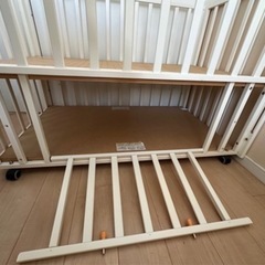 ベビーベッド　解体済　即引渡し希望の画像