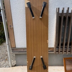 会議用テーブルの画像