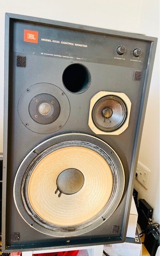 25万6000円(2台、1986年発売) JBL 4312A 有名なスピーカー ペア