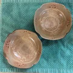 透かし模様　盛り皿　2個