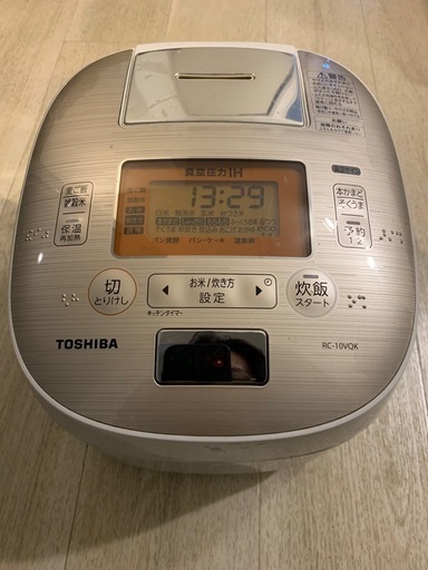TOSHIBA 炊飯器(RC-10VQK)