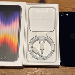 美品！Apple iPhone SE (第3世代) 本体128G...