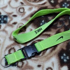 【まだ受付中】中古 ナイキ NIKE ネックストラップの画像