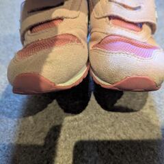 ニューバランス　996　 ピンク　15センチの画像