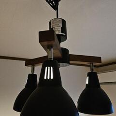 【至急】本日の引取のみ無料　ペンダントライト(ニトリ製品)の画像