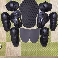 バイク用プロテクター