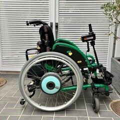 【池上店】　ヤマハ　YAMAHA 電動車椅子　車いす　車椅子　車イス　電動　アシスト　JWアクティブplus+ XOF1 検　XOF2-P 動作品　充電器　予備バッテリー付き　介護の画像
