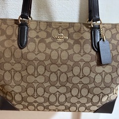 coach トートバッグ ほぼ新品の画像