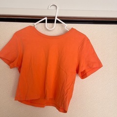 GU Tシャツ