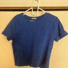 GU Tシャツ
