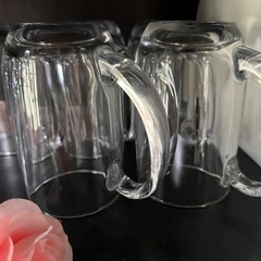 1/12 昼頃 ガラス、食器やグラス多数の画像