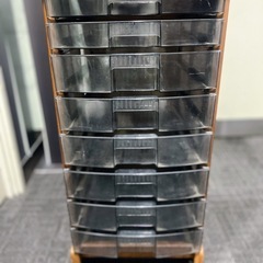 収納家具　キャスター付き　2点セット