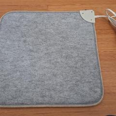 中古品　電気温座布団の画像