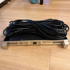 パワーアンプ