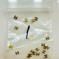 ネイルパーツ　ブランドロゴ　お纏め売りの画像