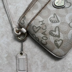 coach ミニポーチの画像