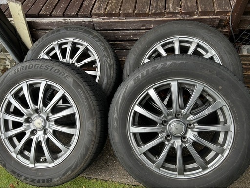 取引完了しました！アルミホイール16インチ　205/60R16 SIBILLA NEXT 12 ミニバンに