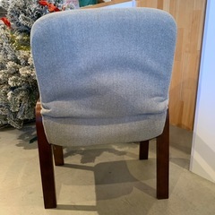 折りたたみ座椅子の画像