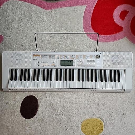 【光るキーボードHIKARI】✨値下げ！お子様でも楽しめます