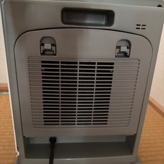 一旦受付終了します　山善　セラミックファンヒーターの画像