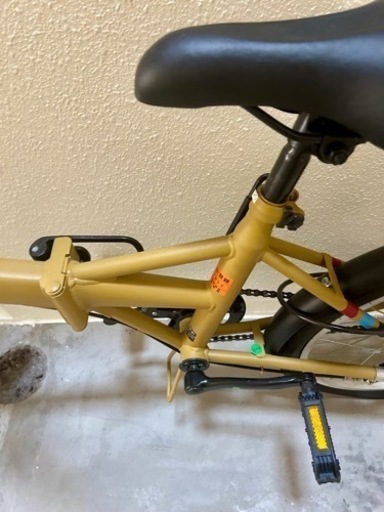 折りたたみ自転車　おしゃれなカラーです。一度のみ使用しました。