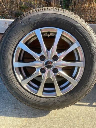 スタッドレスタイヤ　ホイール4本セット