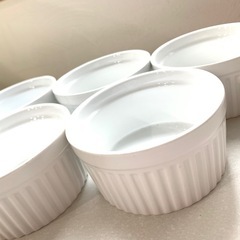 決まりました　ココット　食器　5個セット