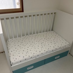 週末価格　IKEAベビーベッド　