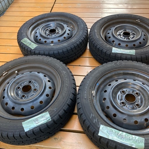 ※受け渡し決定※スタッドレスタイヤ　４本セット　ホイール付き　155/65R14