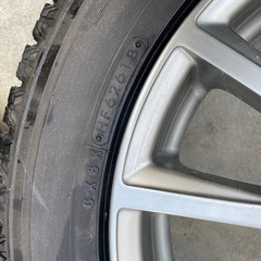 スタッドレスタイヤ16インチの画像