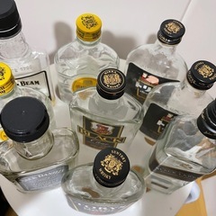 ウィスキー🥃空きボトルの画像