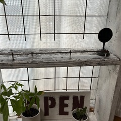 【カントリー】可愛いホワイト飾り棚の画像