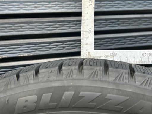 205/45R17 VRX3 2023年38週製造 スタッドレスタイヤ ブリヂストン 