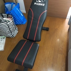 トレーニングベンチ