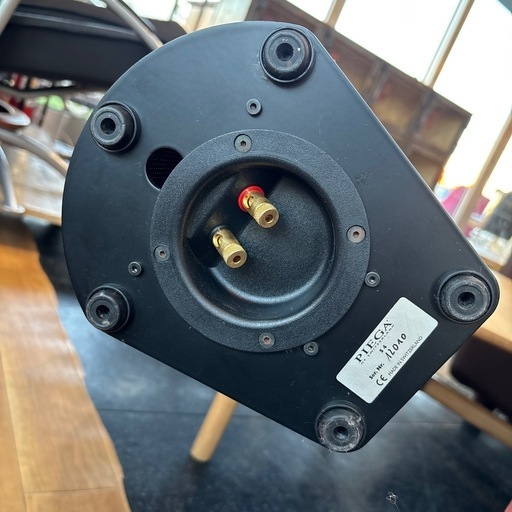 PIEGE ピエガ スピーカー ペア スイス製 シンプル おしゃれ インテリア
