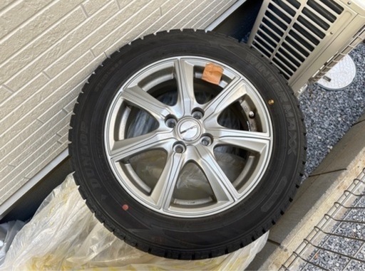 スタッドレスタイヤ