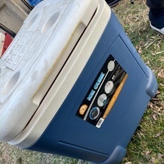 イグルーのクーラーボックス