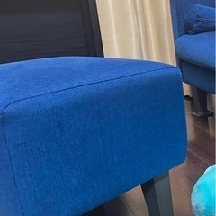 最終価格　定価95%オフ！オットマン付きワイド2人掛け ソファー NOYES Volster Sofaの画像