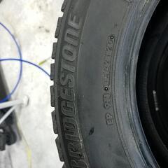 スタッドレス　ブリジストン　195/65r15の画像