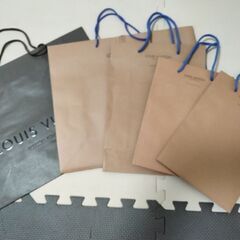 LOUIS　VUITTON　ショッピングバッグ　紙袋