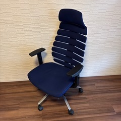 ニトリ エルゴクエスト ワークチェア ネイビー