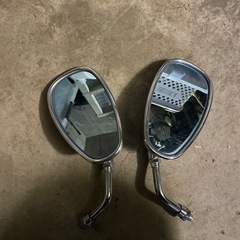 バイクのミラー

