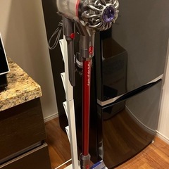 Dyson slim fluffy v8  ダイソン　スタンドセット