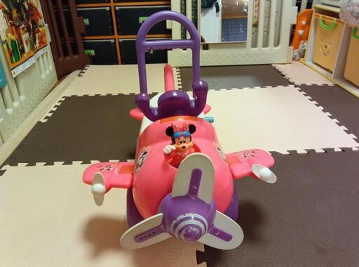 【一旦停止】ミニーちゃん　蹴り車　ライドオン　押しぐるま