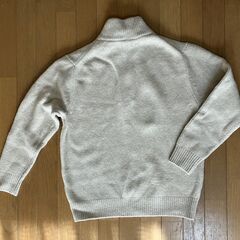 ユニクロ　スフレヤーン ハーフジップセーター　ベージュ　Lの画像