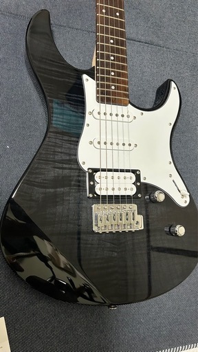 24年10月購入　YAMAHA PACFICA PAC212VFM TLB 美品 