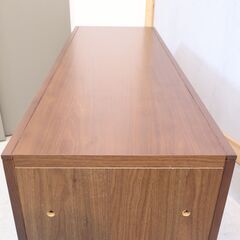IDC大塚家具取扱いのメーカーMeuble(モーブル)のisland(アイランド)デスク。シンプルですっきりとしたのパーソナルデスクは在宅ワークのパソコンデスクやお子様の学習机にもおススメ♪