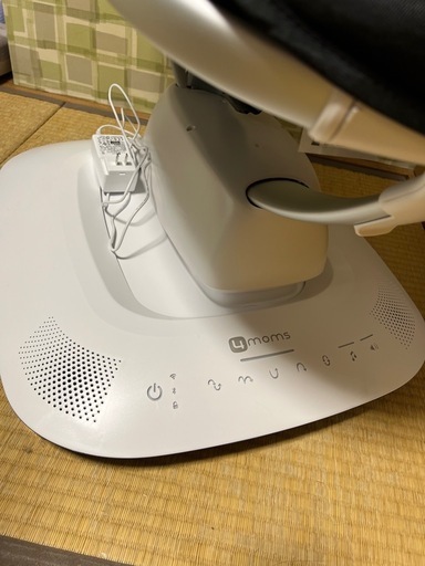 mamaRoo(ママルー5.0)電動バウンサー