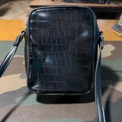ショルダーバッグの画像